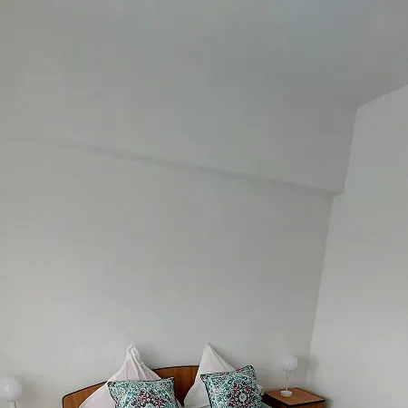 La Irina Apartment *